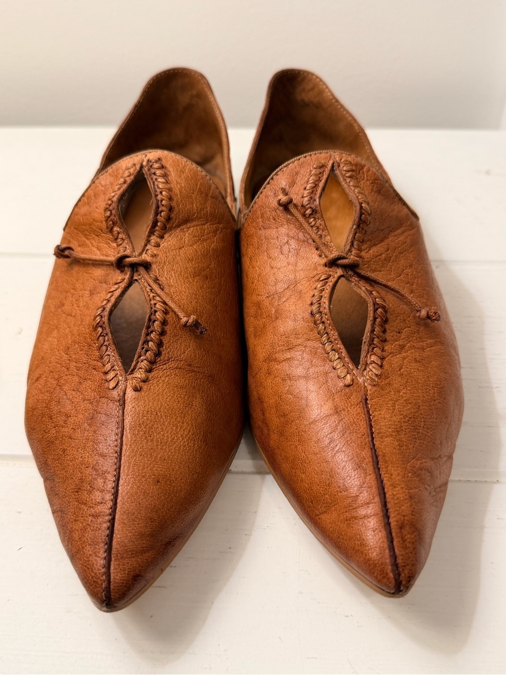 Free People St. Lucia Leather Pointed Babouche Flats Tan 38 EUC Brown Shoe